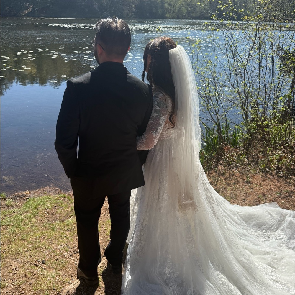 Oleg Cassini White Lace Wedding Dress - Picture 5 of 5